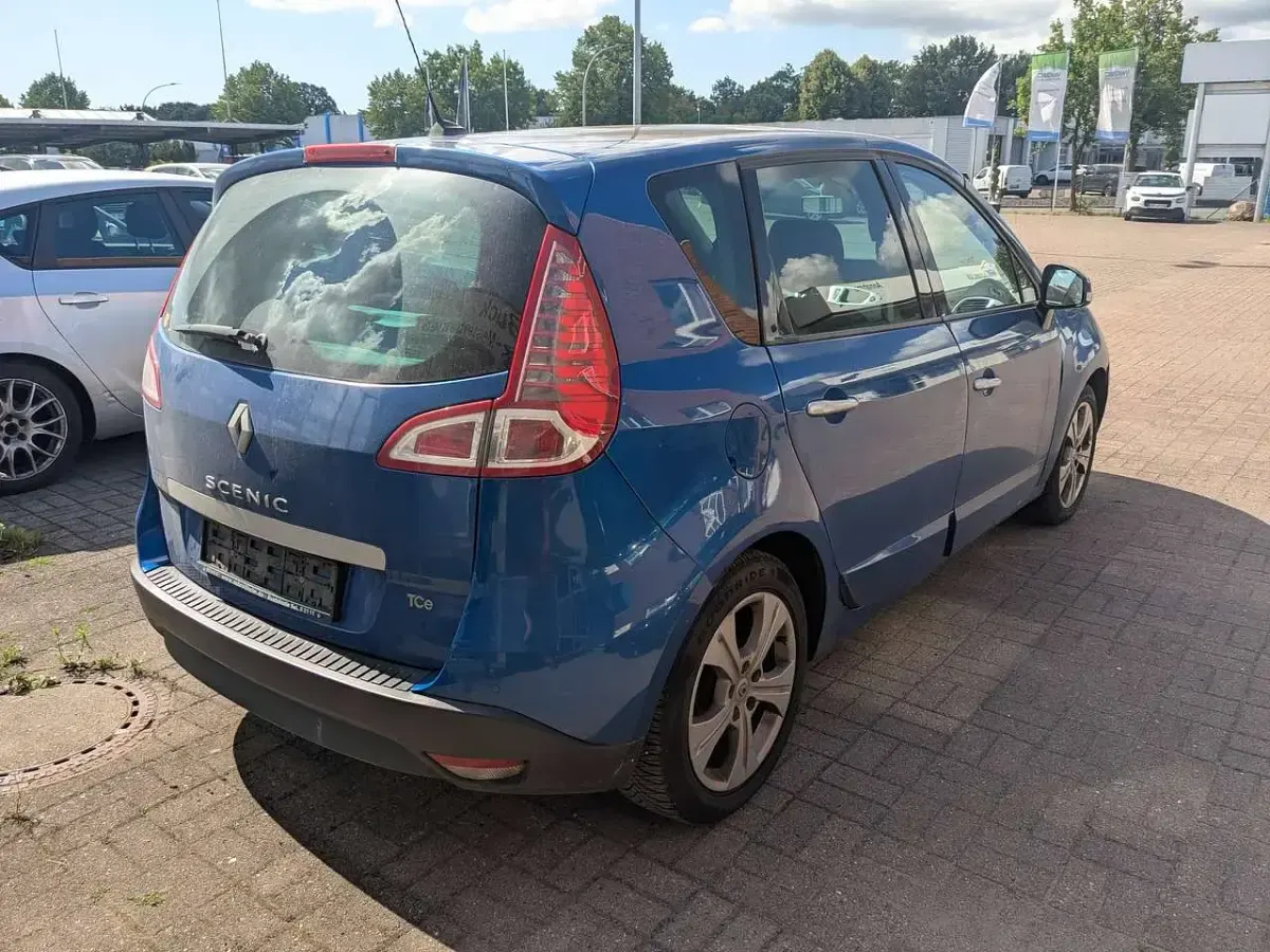 Gebraucht Renault Scénic Dynamique 131 PS (96 kW) 2009 Extremblau Van / Kleinbus