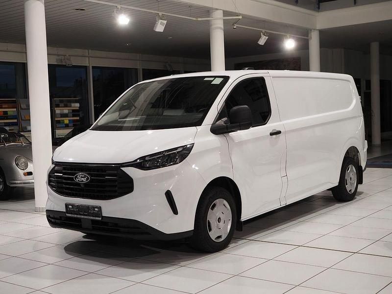 Weiß Gebraucht 2024 Ford Transit Custom Trend Van / Kleinbus | 29.990 € (Guter Preis) - Bild 1/4