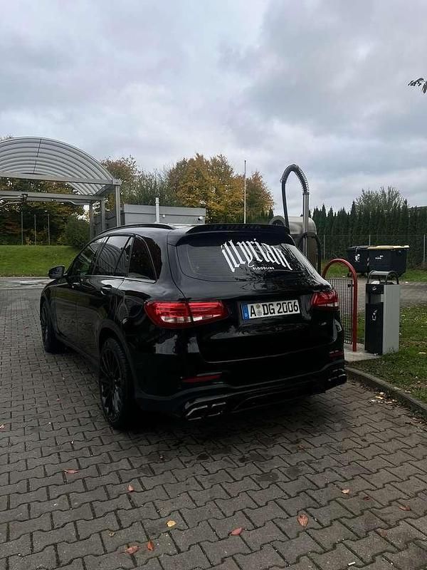 Gebraucht Mercedes GLC350 258 PS (189 kW) 2018 Schwarz SUV