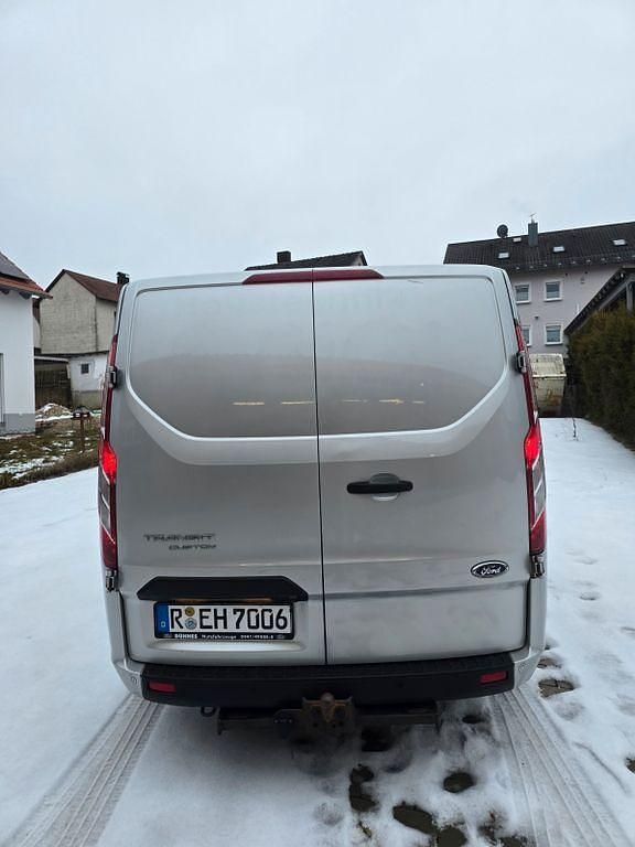 Gebraucht Ford Transit Custom 129 PS (94 kW) 2019 Silber