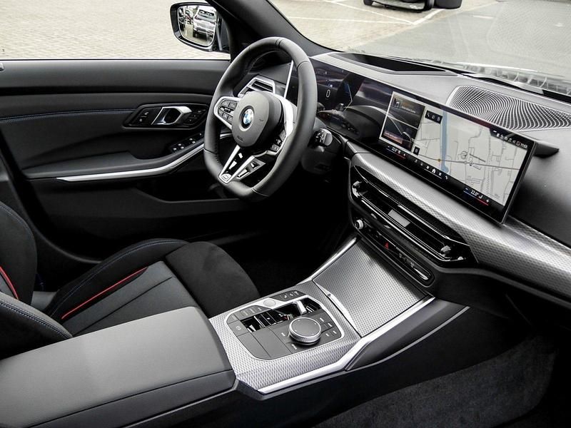 Neu BMW 320 M Sport 190 PS (139 kW) 2025 Grau Kombi