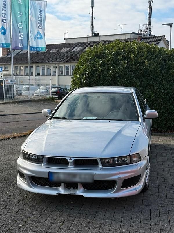 Silber Gebraucht 2001 Mitsubishi Galant Limousine | 1.999 € - Bild 1/4