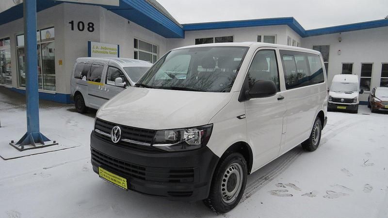 Gebraucht VW Caravelle 150 PS (110 kW) 2017 Candyweiß Van / Kleinbus