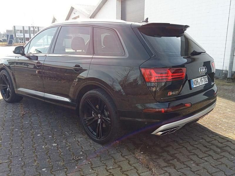 Gebraucht Audi Q7 Ambiente 272 PS (200 kW) 2017 Schwarz SUV