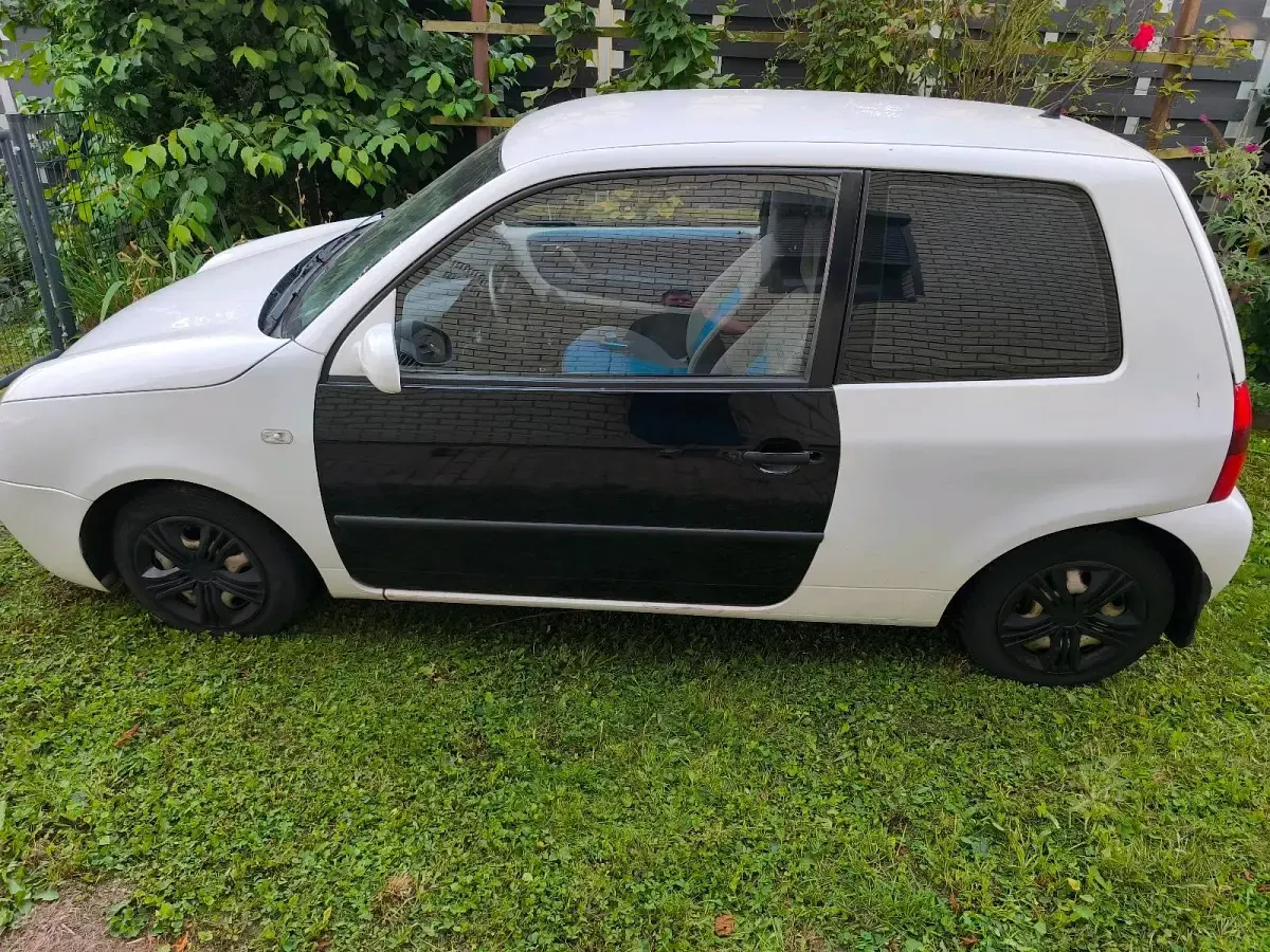 Używany VW Lupo 50 KM (36 kW) 2000 Biały Hatchback