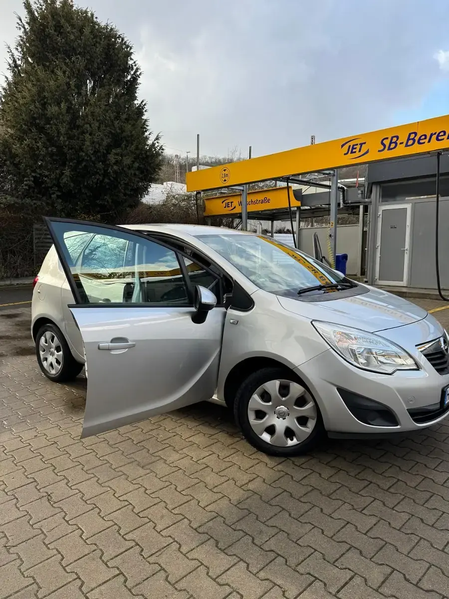 Używany Opel Meriva 105 KM (77 kW) 2010 Szary Minivan
