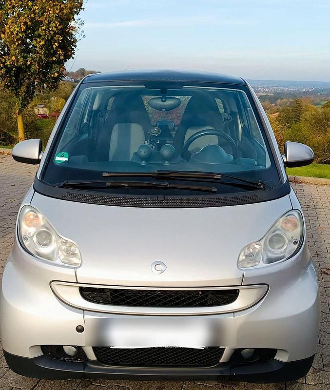 Silber Gebraucht 2007 Smart ForTwo Coupé Pulse Coupé | 3.800 € (Fairer Preis) - Bild 1/4