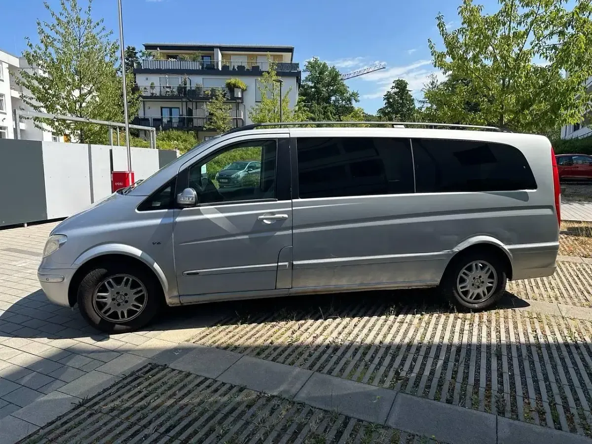 Gebraucht Mercedes Viano 204 PS (150 kW) 2007 Silber Van / Kleinbus