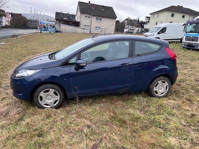 Gebraucht Ford Fiesta Trend 60 PS (44 kW) 2011 Blau Kleinwagen