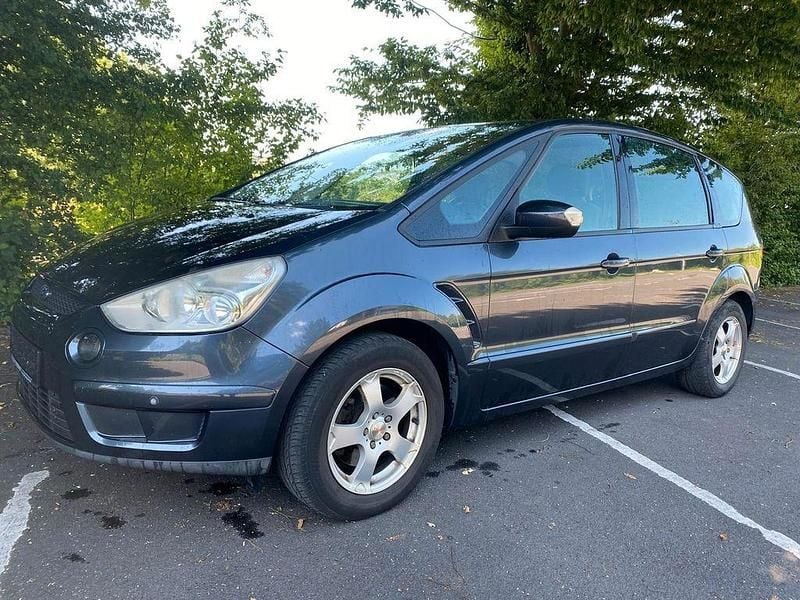 Gebraucht Ford S-MAX Trend 145 PS (106 kW) 2006 Grau Van / Kleinbus