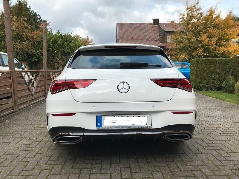 Gebraucht Mercedes CLA220 Shooting Brake AMG 190 PS (139 kW) 2019 Weiß Kombi