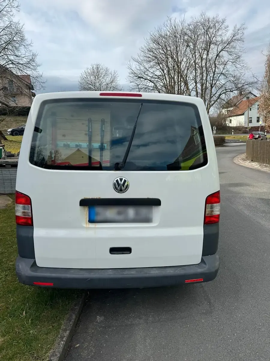 Gebraucht VW T5 102 PS (75 kW) 2010 Weiß Van