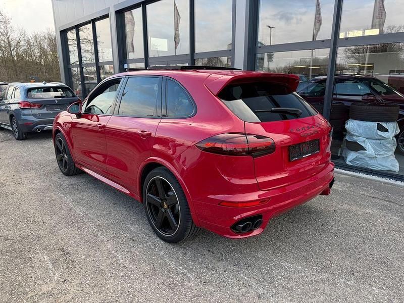 Gebraucht Porsche Cayenne GTS 441 PS (324 kW) 2015 Rot SUV