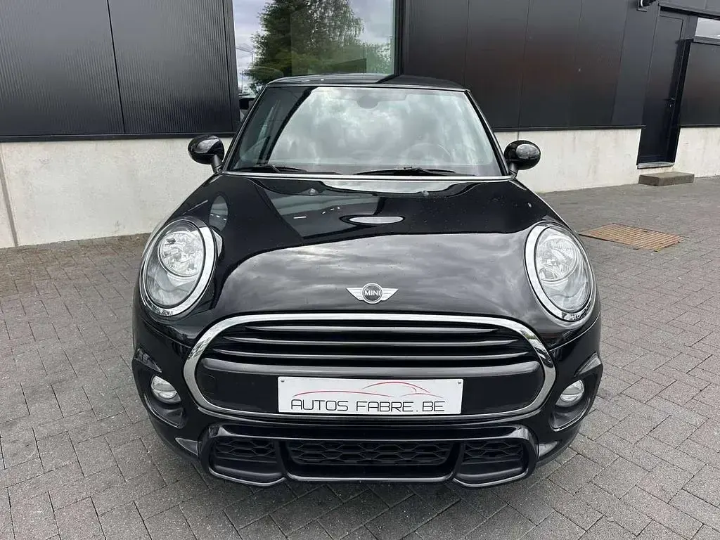 Gebraucht Mini Cooper D 116 PS (85 kW) 2018 Schwarz Kleinwagen