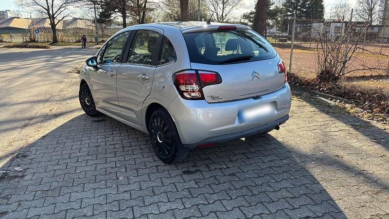Gebraucht Citroën C3 PureTech 82 PS (60 kW) 2015 Silber Kleinwagen