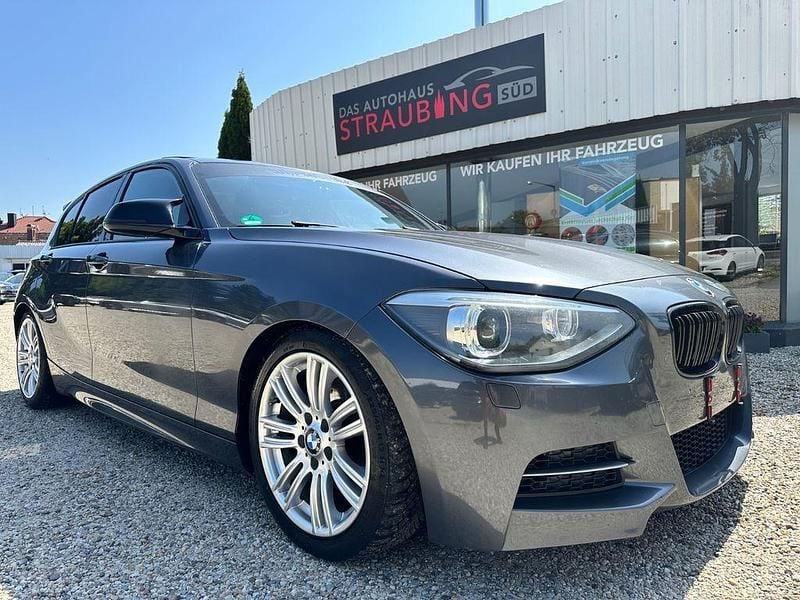 Grau Gebraucht 2012 BMW 125 M Sport Kleinwagen | 7.990 € (Fairer Preis) - Bild 1/4