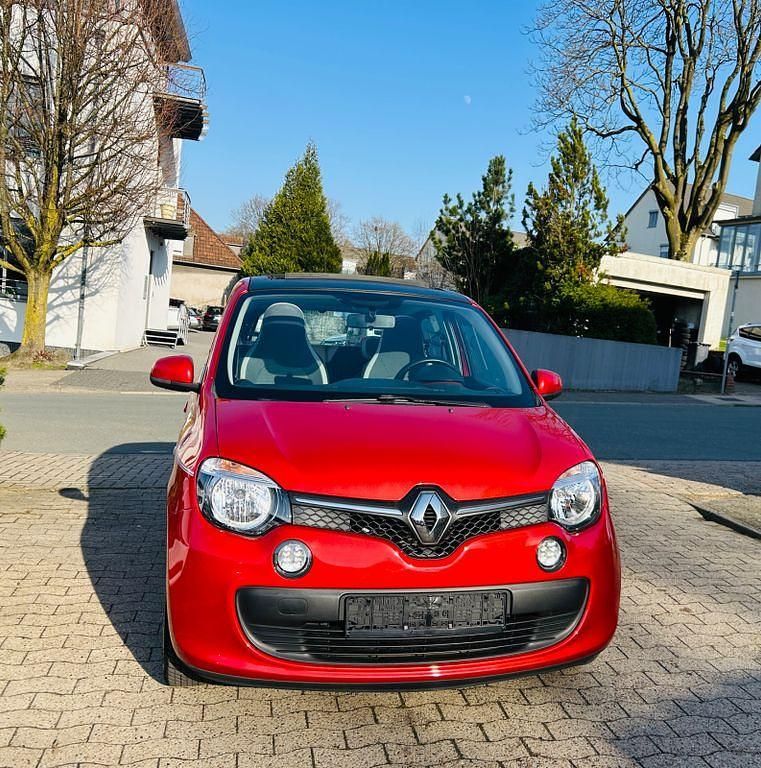 Gebraucht Renault Twingo Dynamique 90 PS (66 kW) 2015 Rot Kleinwagen