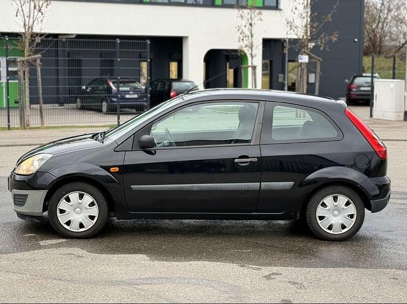 Gebraucht Ford Fiesta 94 PS (69 kW) 2006 Schwarz Kleinwagen
