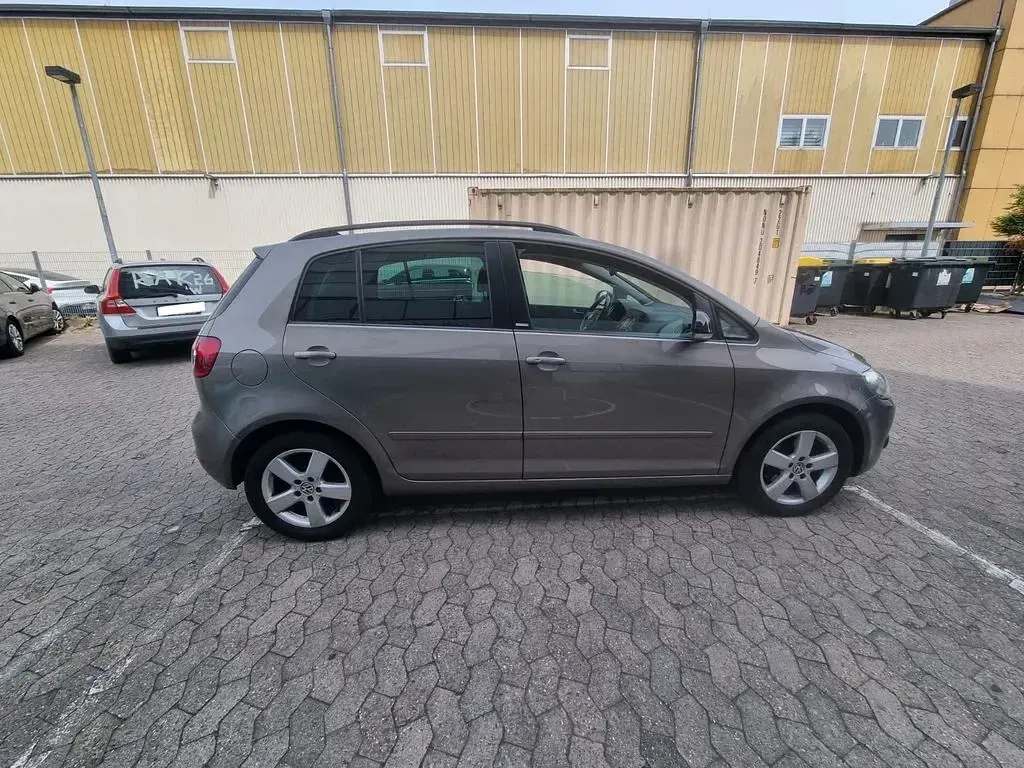 Gebraucht VW Golf Plus Cross Style 86 PS (63 kW) 2011 Grau Limousine