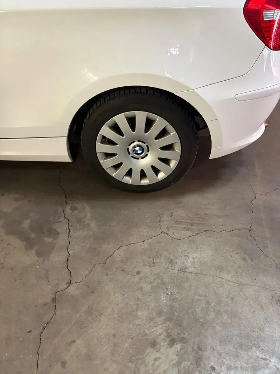 Gebraucht BMW 116 122 PS (89 kW) 2008 Weiß Kleinwagen