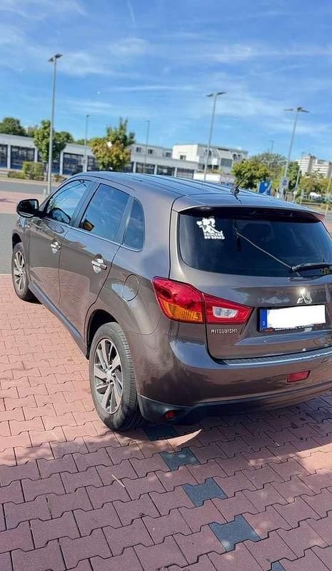 Braun Gebraucht 2015 Mitsubishi ASX Diamant Edition SUV | 8.300 € (Fairer Preis) - Bild 1/4
