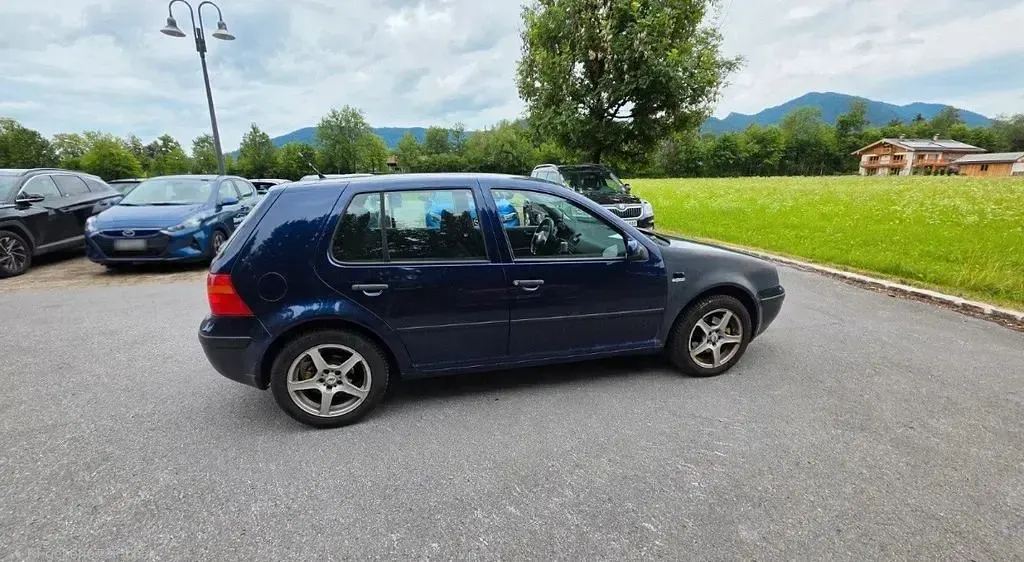 Gebraucht VW Golf IV 101 PS (74 kW) 2002 Blau Limousine