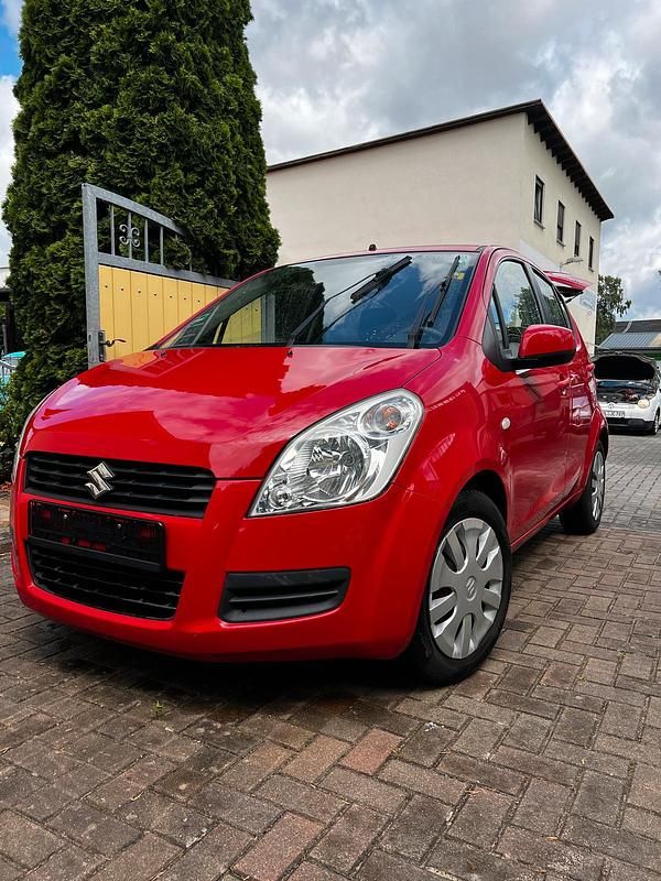Rot Gebraucht 2010 Suzuki Splash Kleinwagen | 3.250 € - Bild 1/4