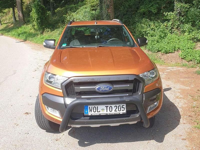 Gebraucht Ford Ranger Wildtrack 200 PS (147 kW) 2019 Orange Pickup