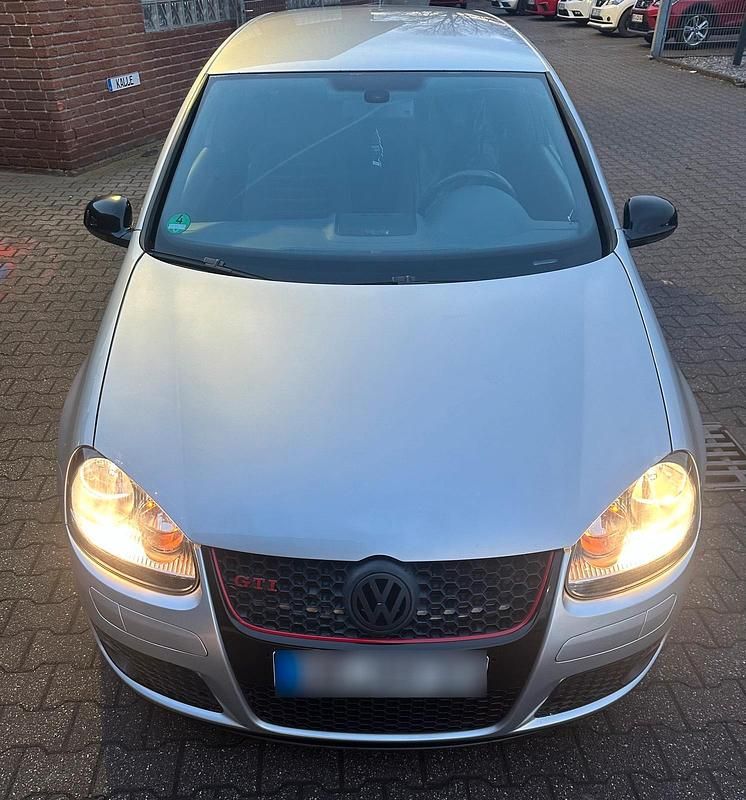 Gebraucht VW Golf GTI 200 PS (147 kW) 2005 Silber Coupé
