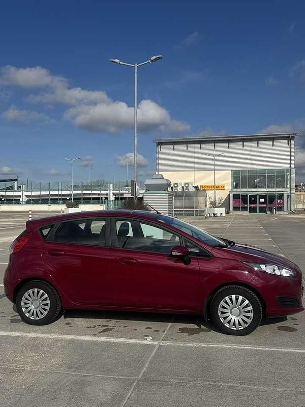Gebraucht Ford Fiesta 80 PS (58 kW) 2013 Kleinwagen