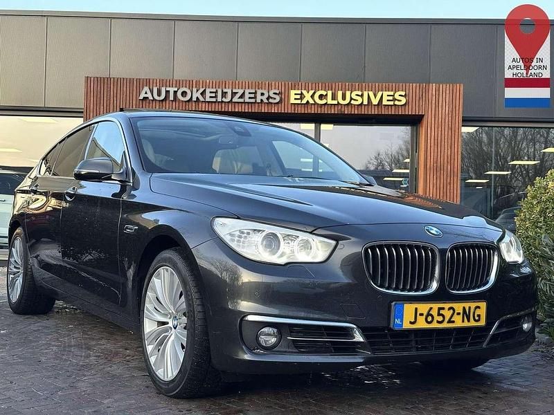 Gebraucht BMW 520 Executive 184 PS (135 kW) 2016 Grau Limousine