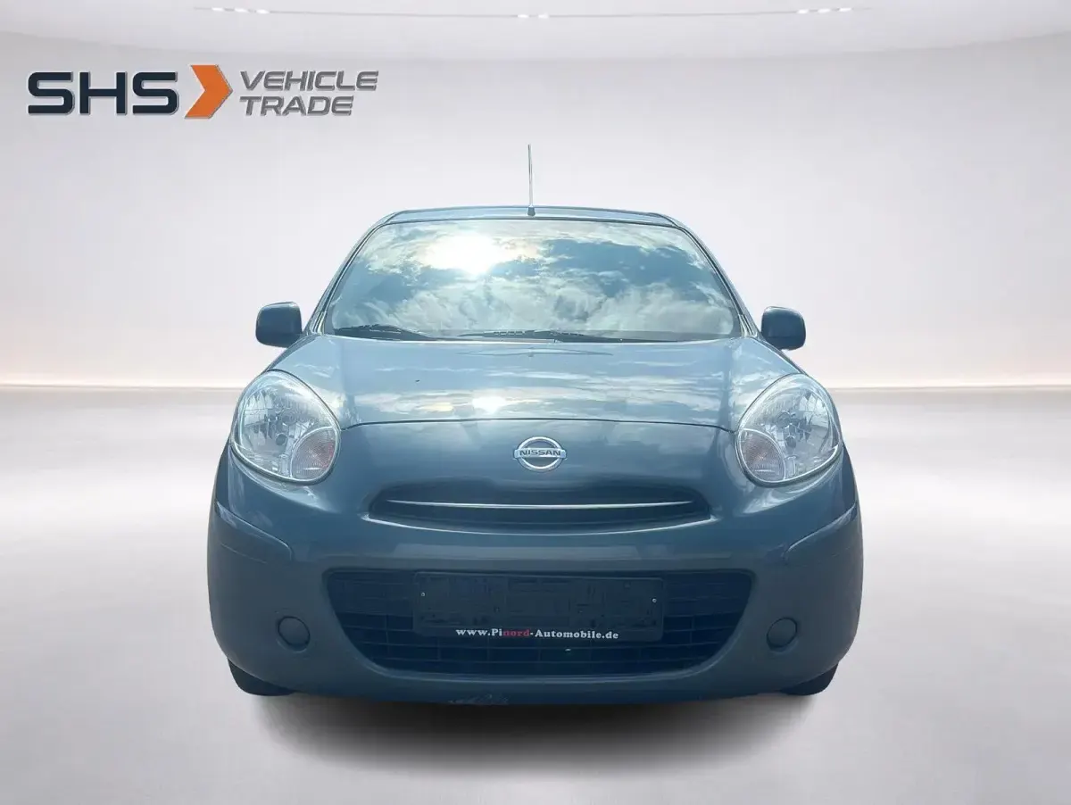 Gebraucht Nissan Micra Acenta 80 PS (58 kW) 2012 Grau Kleinwagen