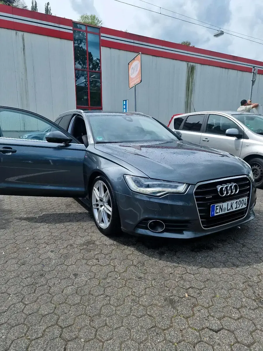 Gebraucht Audi A6 S-Line 245 PS (180 kW) 2012 Andere farben Kombi