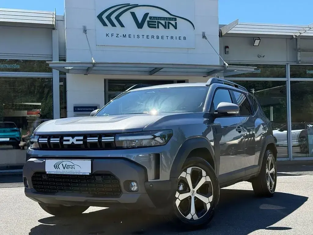 Neu Dacia Duster 122 PS (89 kW) 2026 Grau SUV