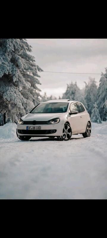 Weiß Gebraucht 2011 VW Golf VI Coupé | 6.500 € (Teuer) - Bild 1/4