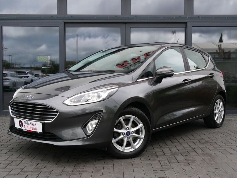 Grau Gebraucht 2021 Ford Fiesta Titanium Kleinwagen | 11.600 € (Fairer Preis) - Bild 1/4