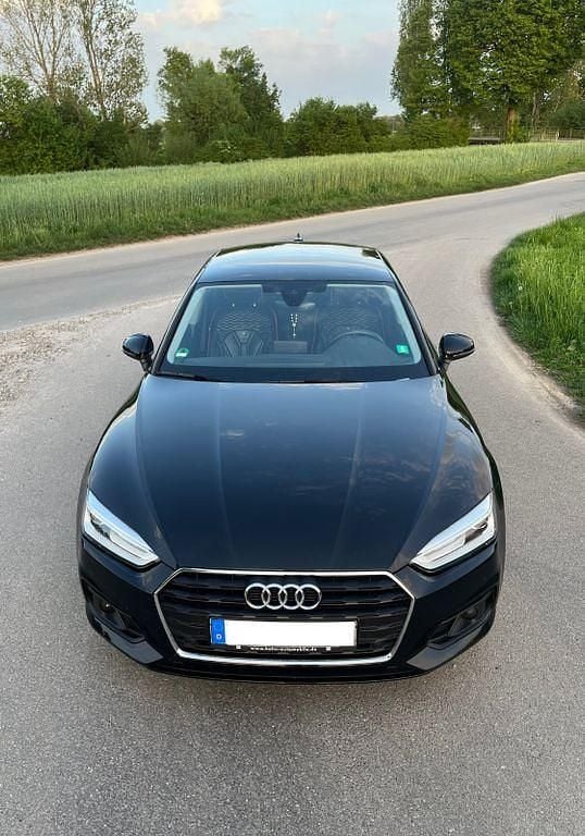 Gebraucht Audi A5 Sportback 190 PS (139 kW) 2019 Schwarz Kleinwagen