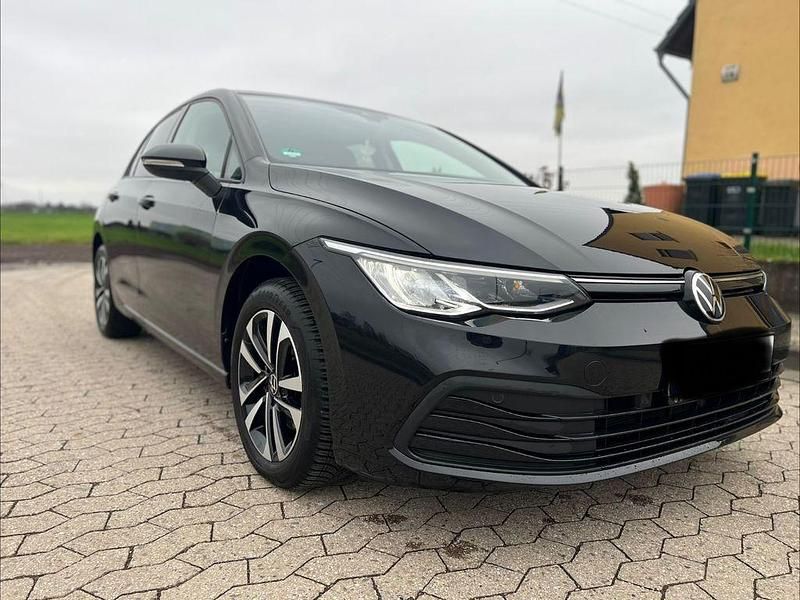 Schwarz Gebraucht 2021 VW Golf VIII United Limousine | 16.449 € (Fairer Preis) - Bild 1/4