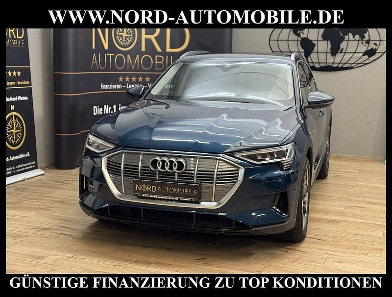 Blau Gebraucht 2022 Audi e-tron Ambiente SUV | 27.990 € (Superpreis) - Bild 1/3