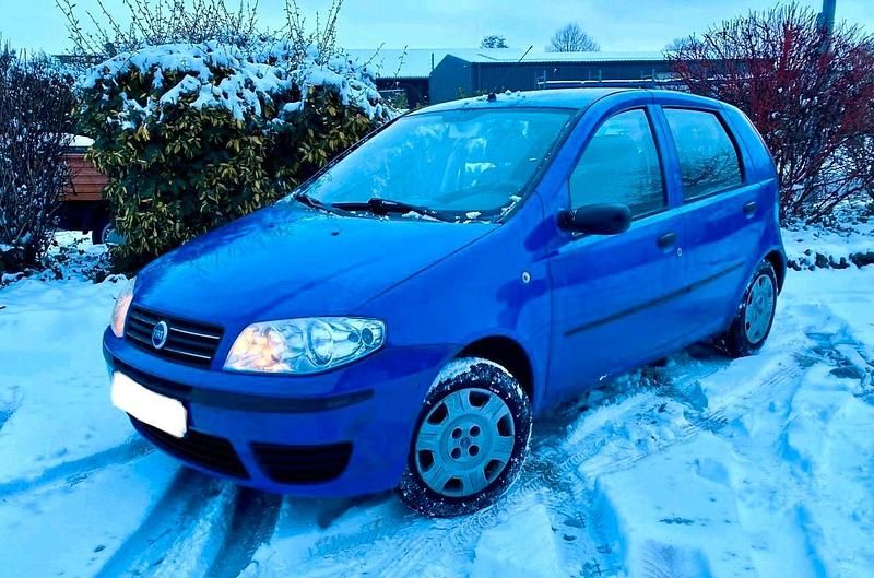 Blau Gebraucht 2005 Fiat Punto Kleinwagen | 1.395 € (Fairer Preis) - Bild 1/4
