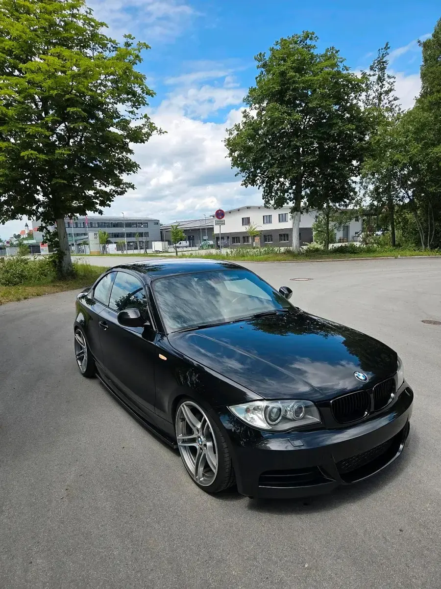 Gebraucht BMW 135 Coupé 306 PS (225 kW) 2010 Schwarz Coupé