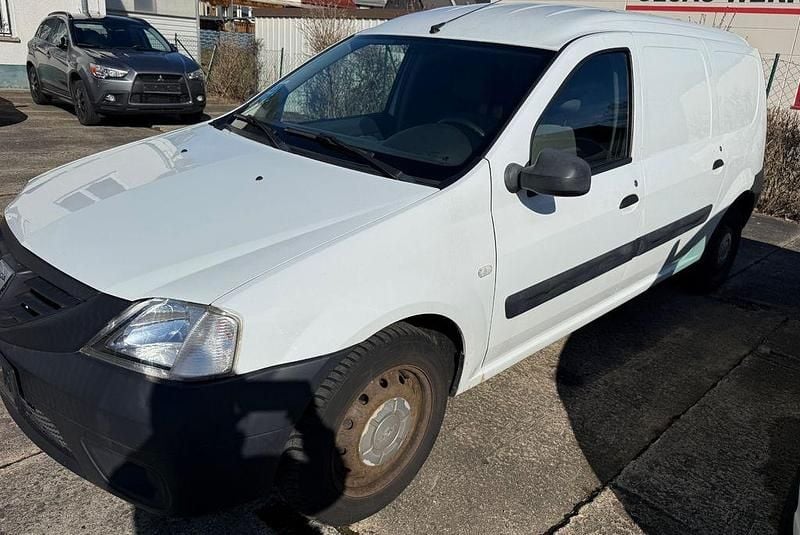Gebraucht Dacia Logan 84 PS (61 kW) 2011 Weiß Abholung