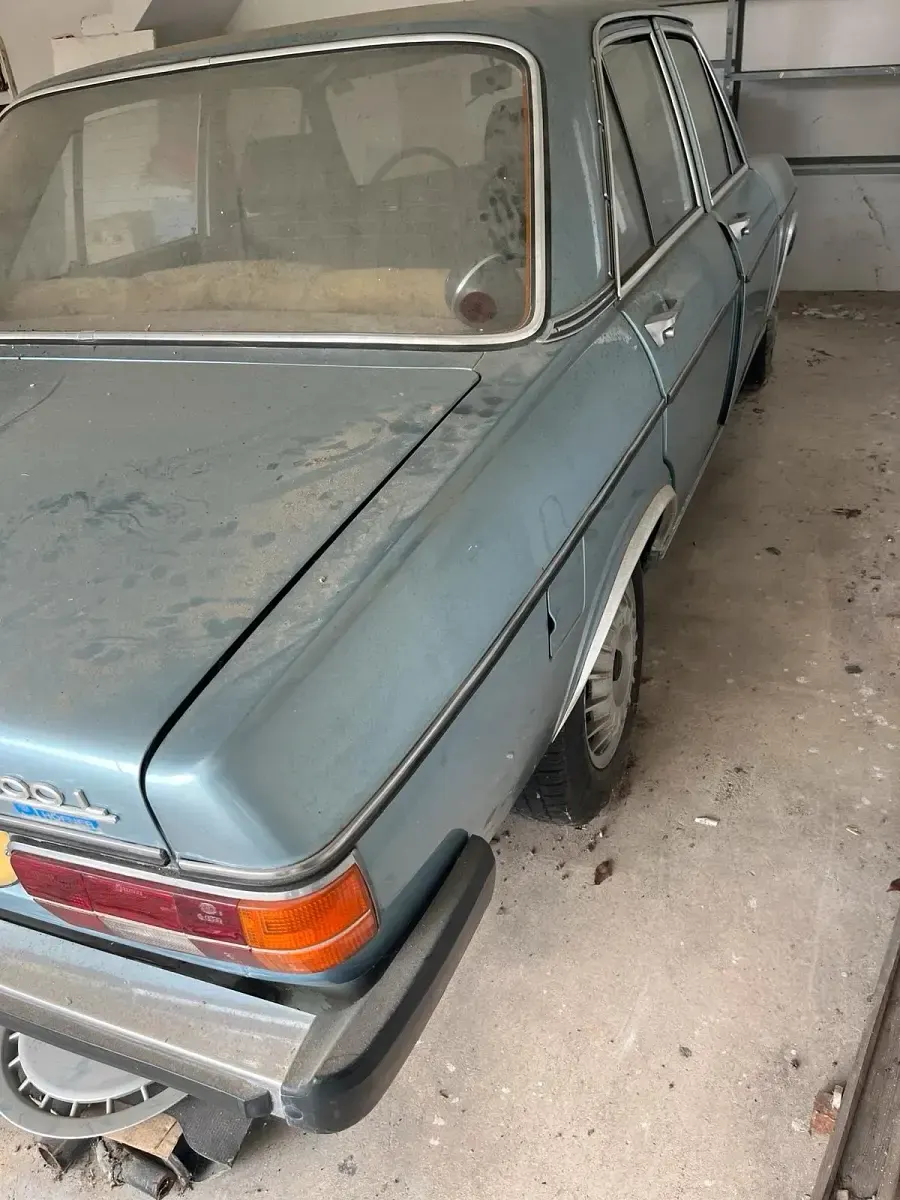 Gebraucht Audi 100 85 PS (62 kW) 1975 Blau Limousine