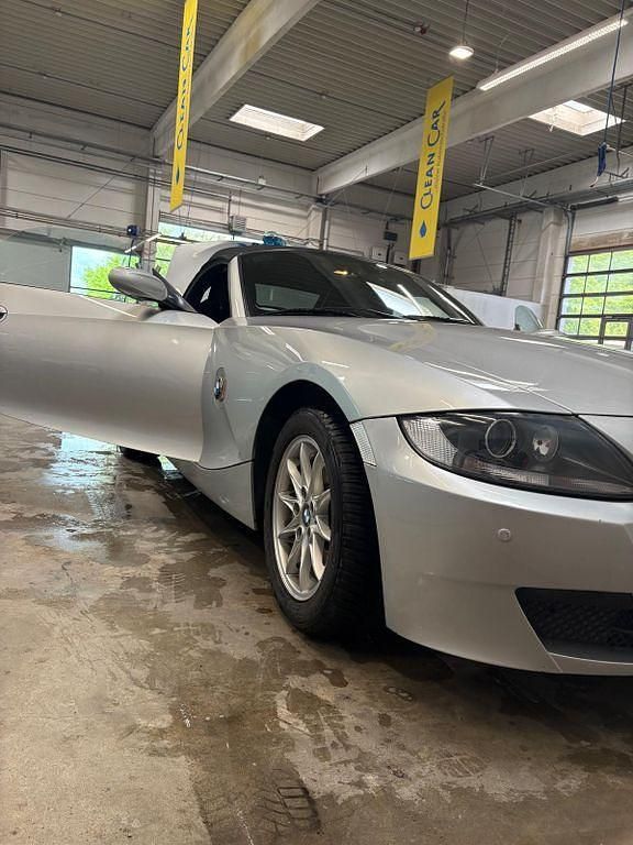 Gebraucht BMW Z4 Performance 150 PS (110 kW) 2006 Silber Cabrio