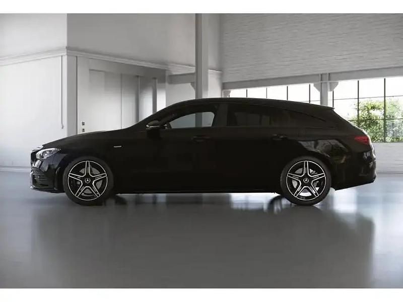 Gebraucht Mercedes CLA250e 160 PS (117 kW) 2022 Schwarz unilack nachtschwarz Limousine