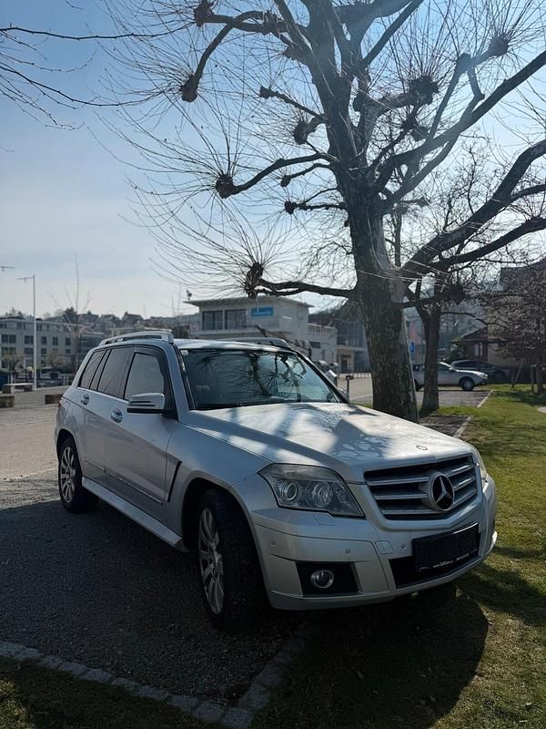 Gebraucht Mercedes GLK320 224 PS (164 kW) 2009 Silber SUV