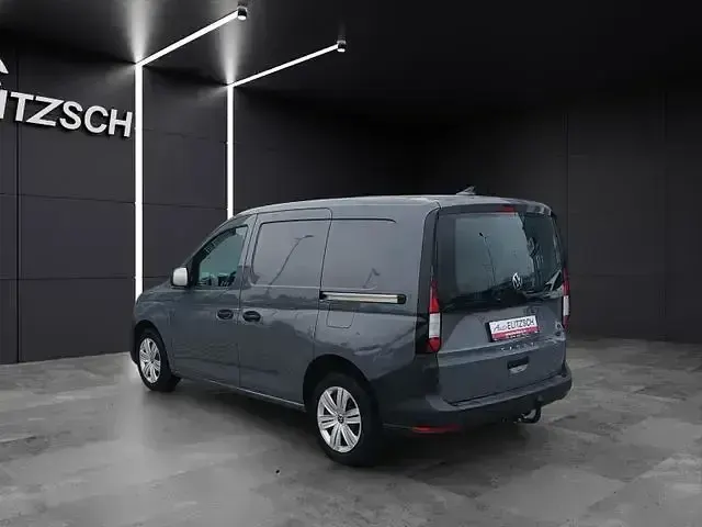 Używany VW Caddy Basis 114 KM (83 kW) 2022 Szary Minivan