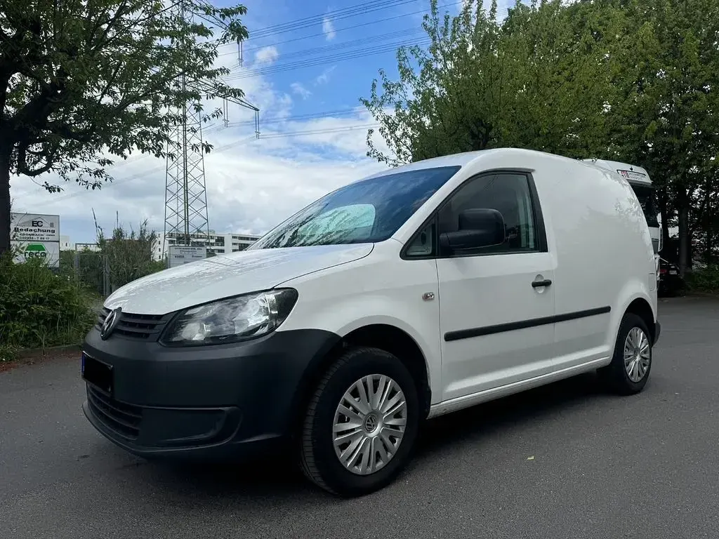 Gebraucht VW Caddy 102 PS (75 kW) 2013 Weiß Van / Kleinbus