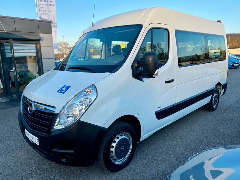 Arktisweiss Gebraucht 2013 Opel Movano Van | 12.450 € (Etwas zu teuer) - Bild 1/4