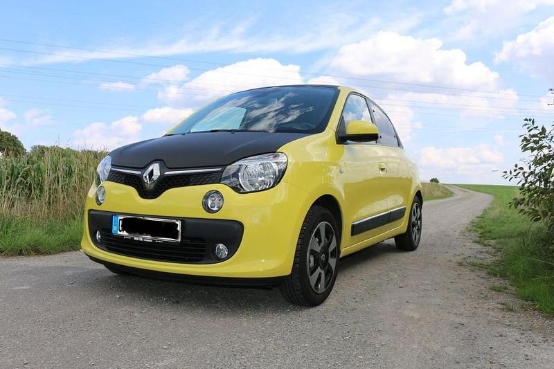 Gelb Gebraucht 2015 Renault Twingo Luxe Kleinwagen | 7.999 € (Guter Preis) - Bild 1/4